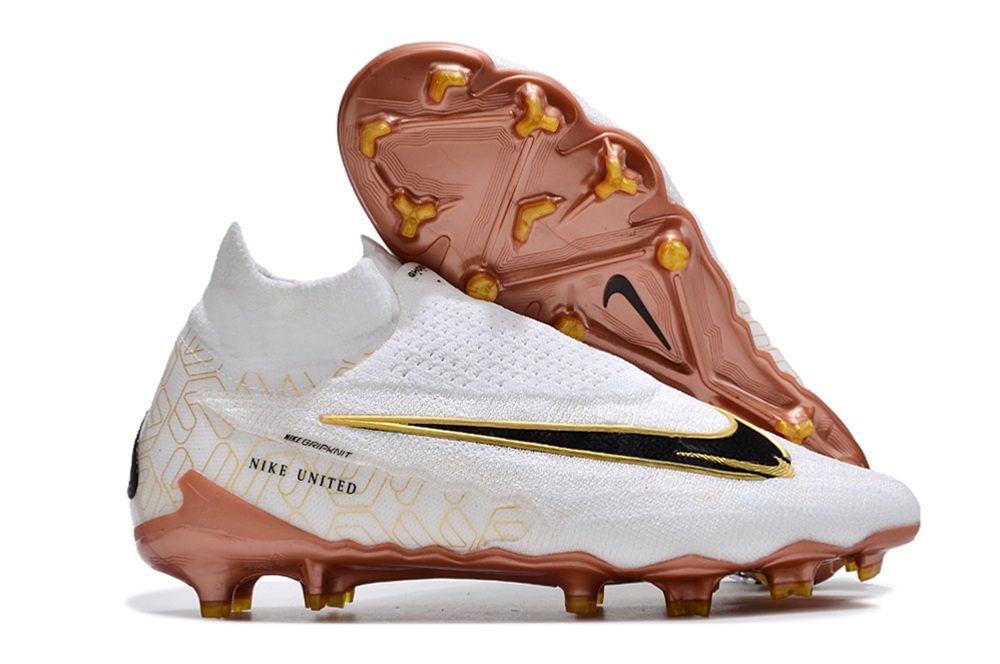 United Golden Pack Nike Cleats